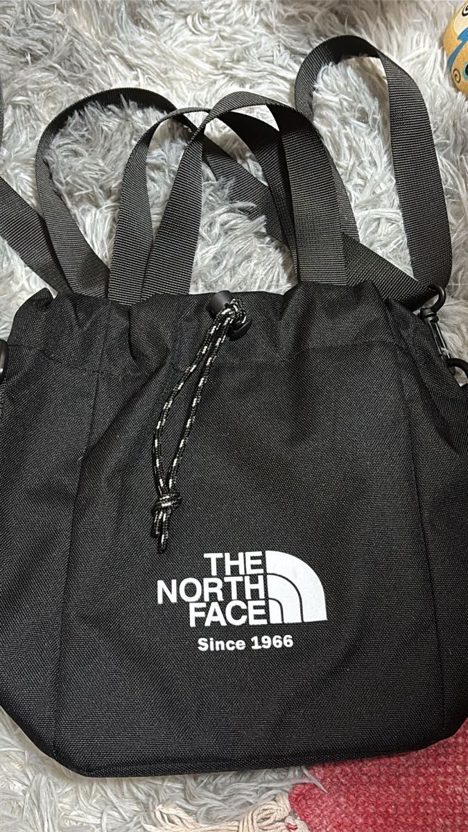 ノースフェイスカバン ショルダーバッグ