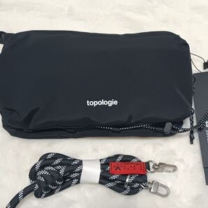 Topologie トポロジー ボトルサコッシュ ショルダーバッグ ブラック ストラップ付き