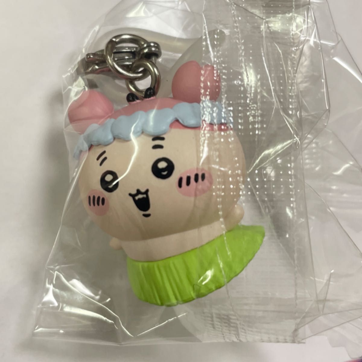 ちいかわ 映画 人魚の島のひみつ 入場者特典 チャームミニフィギュア 古本屋 カニちゃん