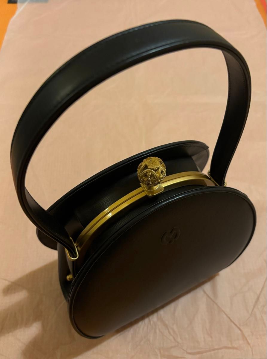 mila schon ハンドバッグ　黒二手;物流保障;接近未使用