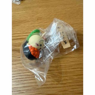 ちいかわ寿司 フィギュアキーホルダー　うさぎ　いくら