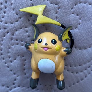 ポケモン ライチュウ ミニフィギュア レトロ　キーホルダー　モンコレ