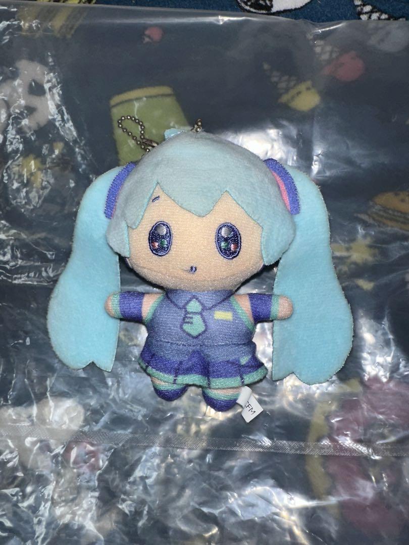 初音ミク ぬいぐるみ接近未使用