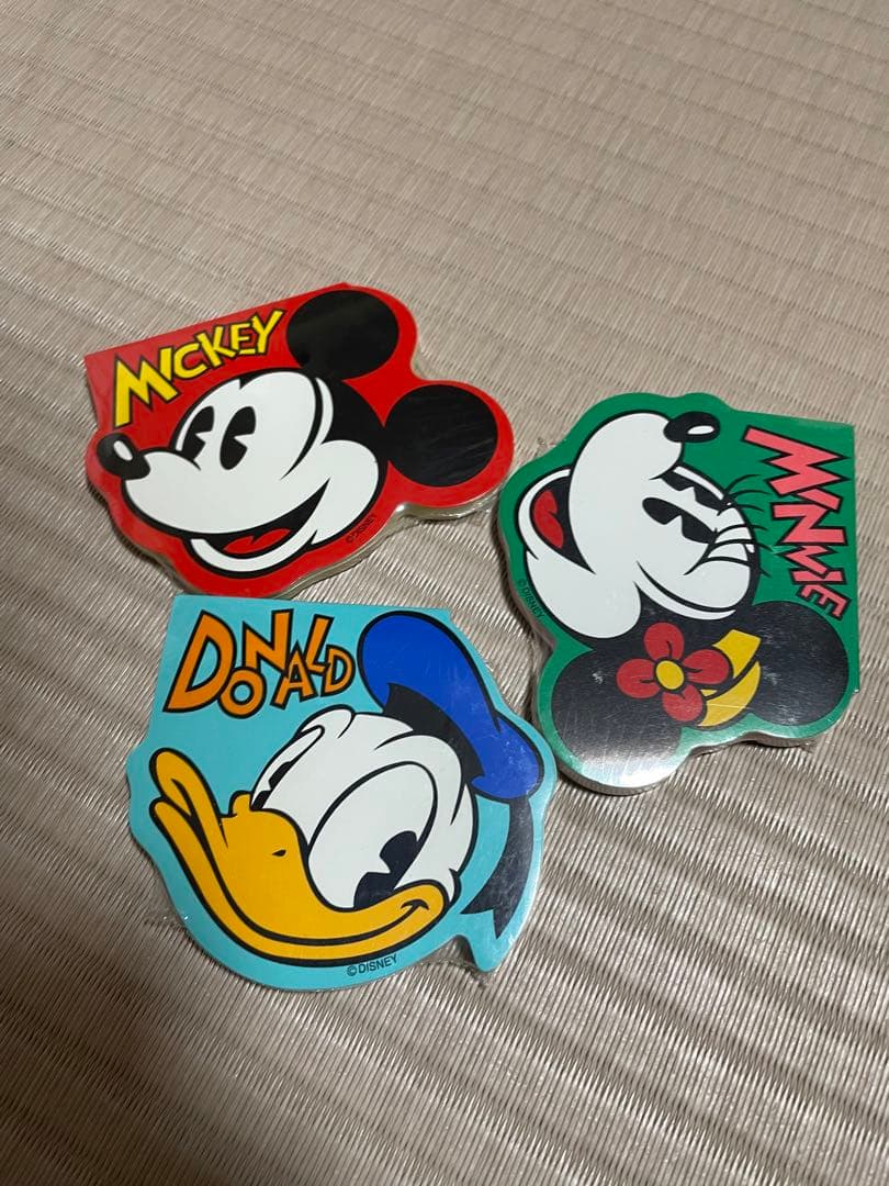 ディズニー　のり付きメモ