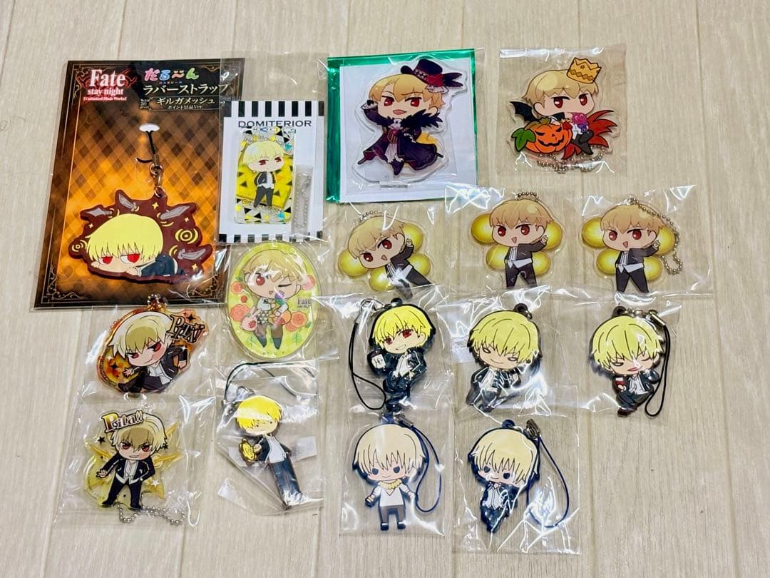 fate ギルガメッシュ アクキー、アクスタ、ラバスト まとめ売り未使用