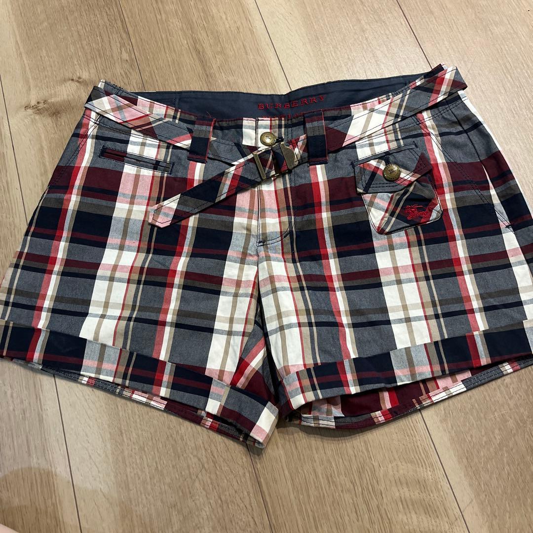 美品　バーバリー ブルーレーベル　ショートパンツBURBERRY BLUE LABEL;没有明显的损伤或污渍