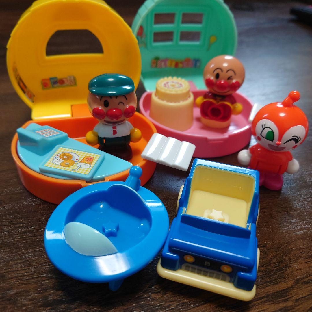 アンパンマンタウン おでかけハウス&ドール　タウンドールスイング　セット