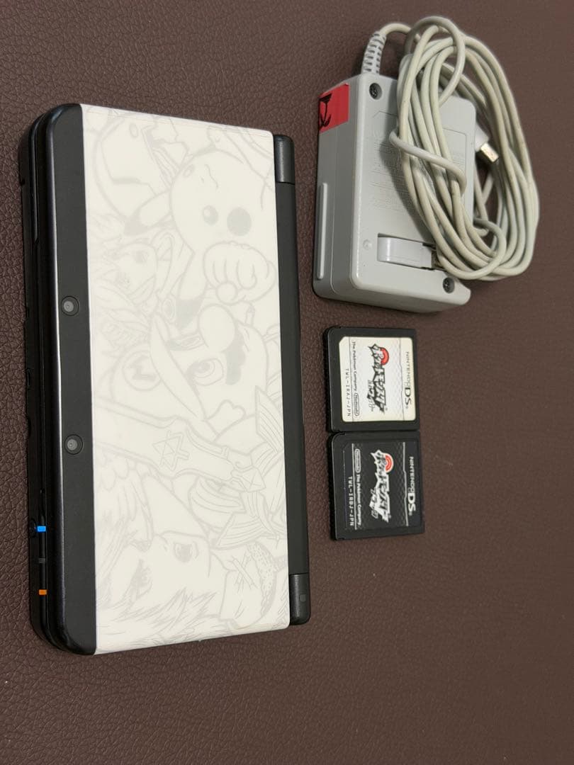 Newニンテンドー3DS ブラック大乱闘スマッシュブラザーズ有些许损伤或污渍