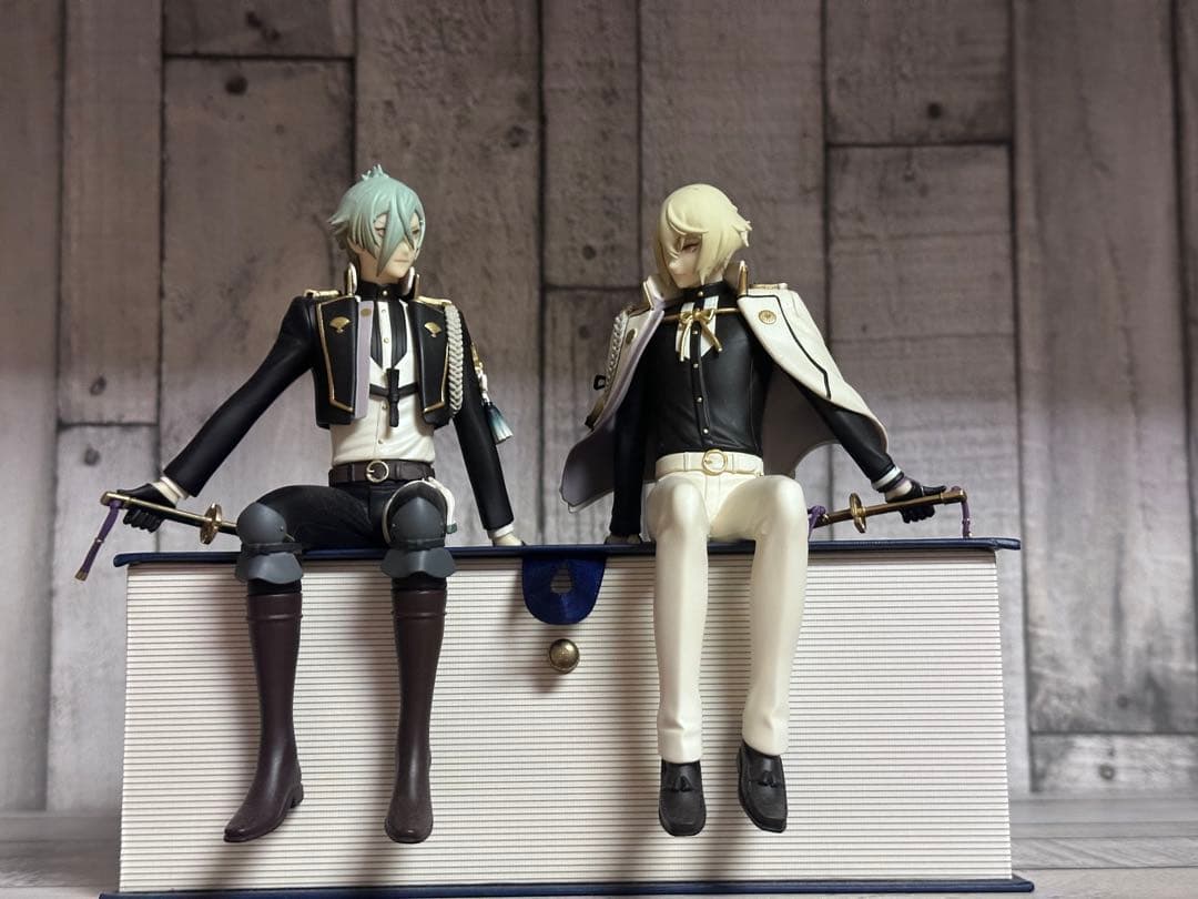刀剣乱舞 髭切 膝丸 フィギュア 2体セット没有明显的损伤或污渍
