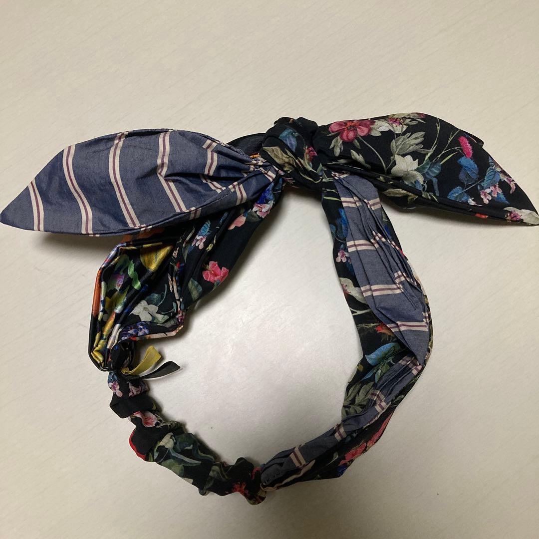 カシラ　ヘアバンド　ターバン　フラワー　ストライプ　美品CA4LA;没有明显的损伤或污渍