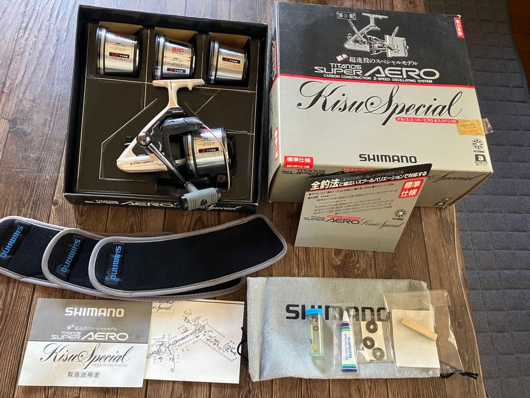新品・未使用 シマノ キス スペシャル リール・クーラーボックスセット売りシマノ;未使用