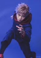 佐藤流司(虎杖悠仁)/膝上・キャラクターショット/舞台「呪術廻戦」-京都姉妹校交流会・起首雷同- ソロブロマイド