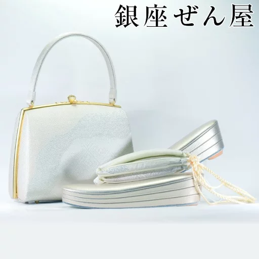 礼装用 草履・バッグセット 道長 銀(Lサイズ)【草履バッグセット フォーマル 和装バッグ 結婚式】痛くない草履 痛くなりにくい草履 女性 レディース 草履 バッグセット 草履バッグセット 礼装 留袖 黒留 振袖 成人式 訪問着 プレゼント 入学式 卒業式【銀座 ぜん屋】