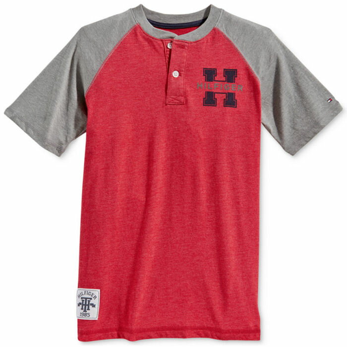 Tommy Hilfiger(トミーヒルフィガー) Hロゴラグラン半袖ヘンリーネックTシャツ(Red)