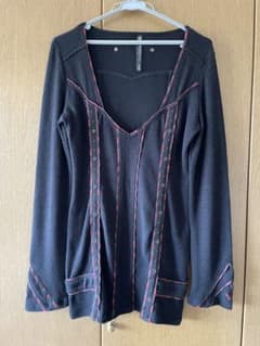 お値下げしました！Ozz Croce 黒 Vネックチュニック