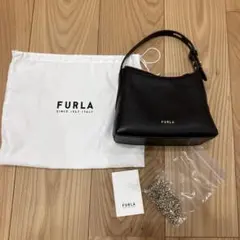 お値下げしました‼️FURLA ショルダーバッグ ブラック　試着のみの美品です❗️