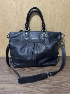 COACH コーチ　ショルダーバッグ　ブラック　レザー　2way A4可能